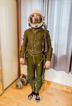 Flight Helmet High Altitude Astronaut Space Pilots Pressured Flight Suit