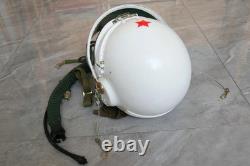 High altitude MiG-21 Fighter Pilot Flight Helmet, pull down sunvisor