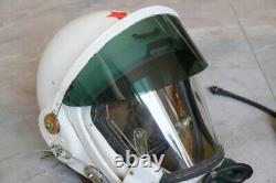 ORIGINAL HIGH ALTITUDE MIG-21 FIGHTER PILOT FLIGHT HELMET (1#/LARGEST)No. 0311141