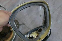 ORIGINAL HIGH ALTITUDE MIG-21 FIGHTER PILOT FLIGHT HELMET (1#/LARGEST)No. 0311141