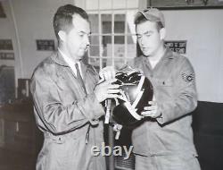 Rare Named Gentex Usaf Fighter Test Pilot Flight Helmet Photograph Major Abrams