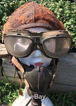 U. S. A. A. F. Pilots A-11 Leather Flight Helmet, A-10a Oxygen Mask & An-6530 Goggles