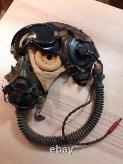 US figther pilot WW II leather helmet with goggles and oxy mask