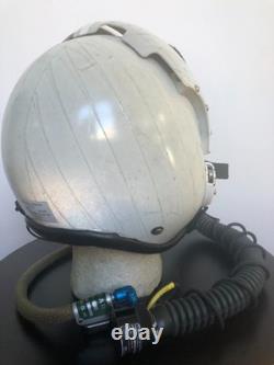 USMC HGU-33 fighter pilot flight helmet F-4, F-18, Harrier AV-8, size medium USMC HGU-33 fighter pilot flight helmet F-4, F-18, Harrier AV-8, size medium