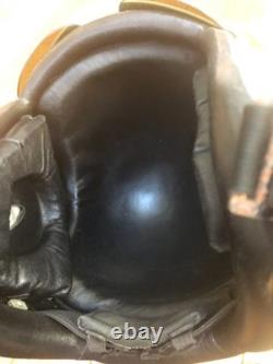 USMC HGU-33 fighter pilot flight helmet F-4, F-18, Harrier AV-8, size medium USMC HGU-33 fighter pilot flight helmet F-4, F-18, Harrier AV-8, size medium