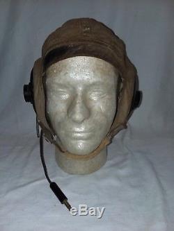 WW2 USN Pilot Tan Summer Flight Helmet (Meidum) by SLOTE & KLIEN, INC